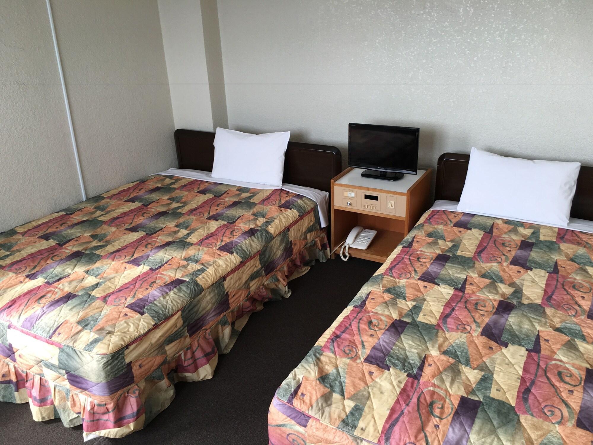 Hotel South Island Miyakojima  Exterior photo