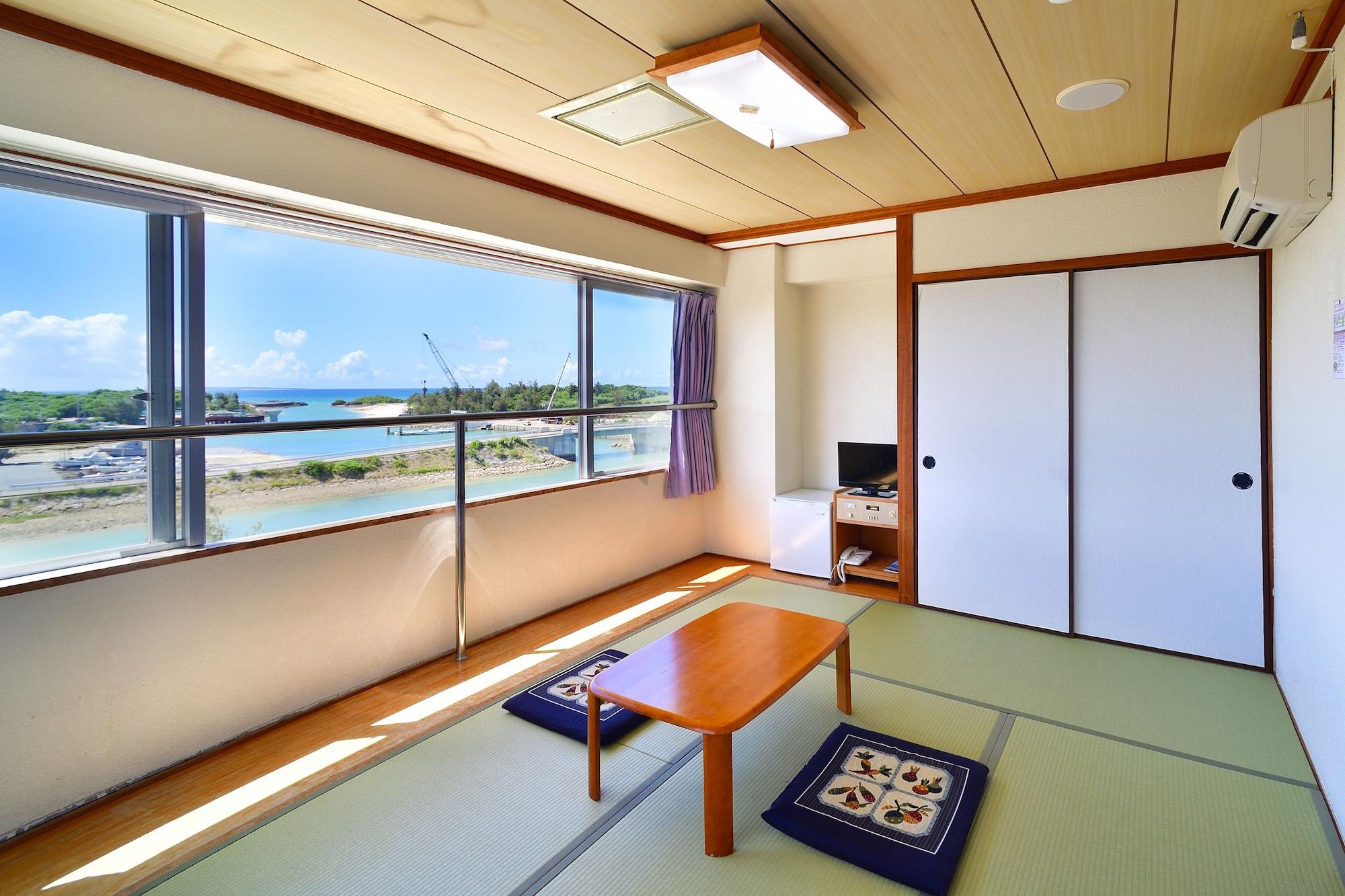 Hotel South Island Miyakojima  Exterior photo