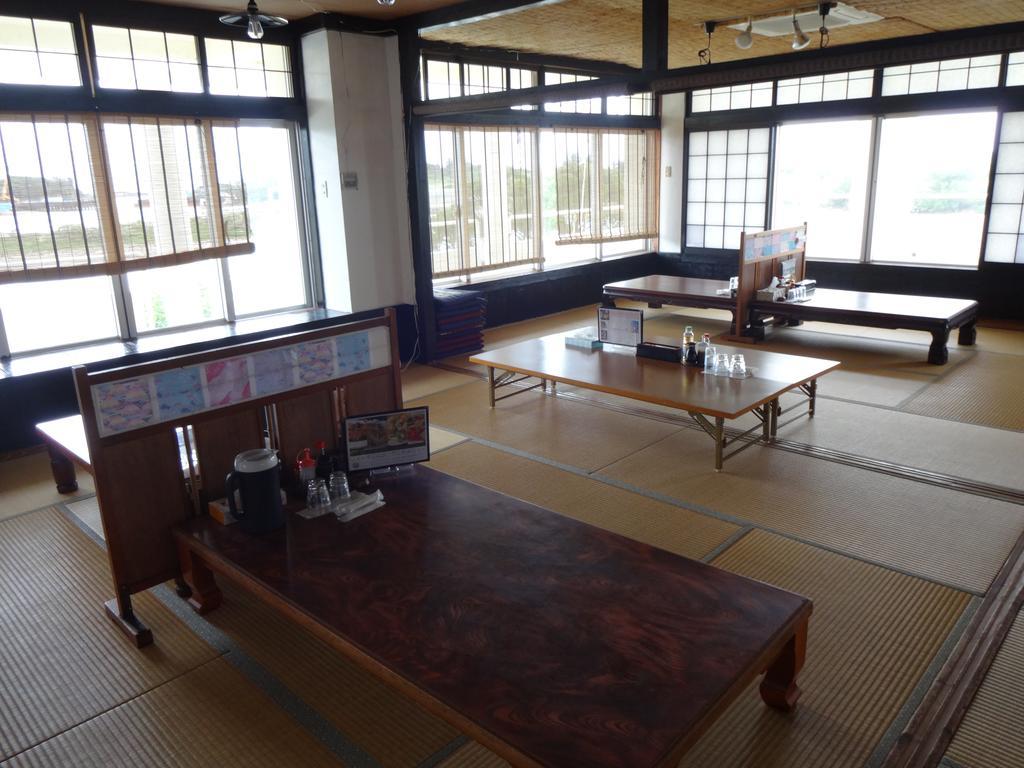 Hotel South Island Miyakojima  Exterior photo